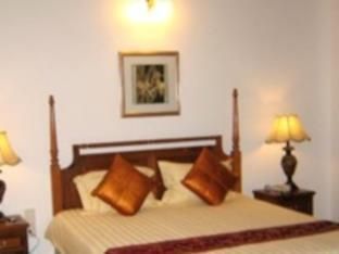 Villa Bayoud Пондичери Екстериор снимка